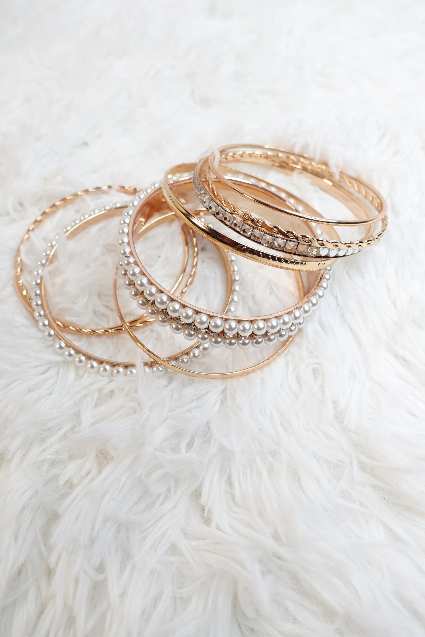 GOLD BANGLE BRACELETS